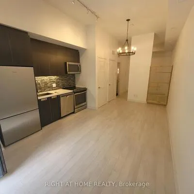 247,&nbsp;Broward, Rural Innisfil, Innisfil