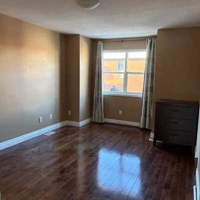 5, Maple Park, Milliken Mills West, Markham