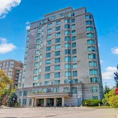 135,&nbsp;Pond, Commerce Valley, Markham