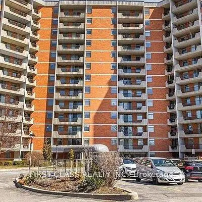 7811,&nbsp;Yonge, Thornhill, Markham
