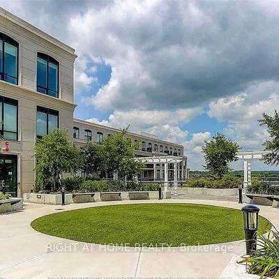 268,&nbsp;Buchanan, Unionville, Markham