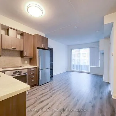 28,&nbsp;Uptown, Unionville, Markham