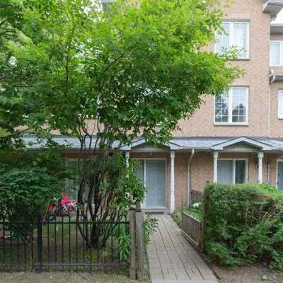 16,&nbsp;Cox, Unionville, Markham