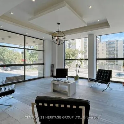 180,&nbsp;Dudley, Thornhill, Markham
