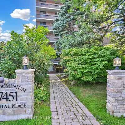 7451,&nbsp;YONGE, Thornhill, Markham