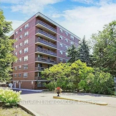 7451,&nbsp;Yonge, Thornhill, Markham