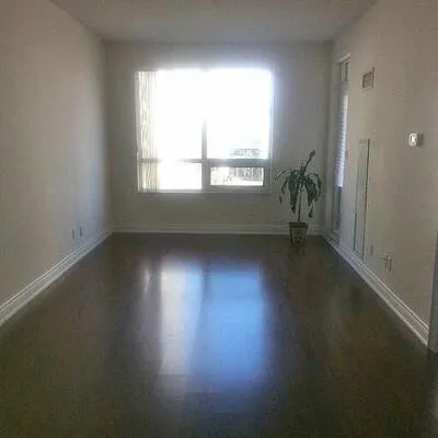 60,&nbsp;south town centre, Unionville, Markham
