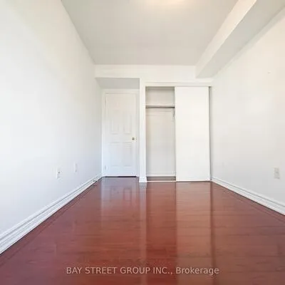 308,&nbsp;John, Aileen-Willowbrook, Markham