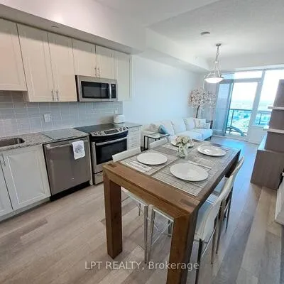 7165,&nbsp;Yonge, Grandview, Markham