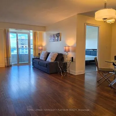 23,&nbsp;Cox, Unionville, Markham
