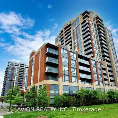 18,&nbsp;Uptown, Unionville, Markham
