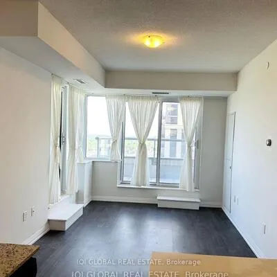 9560,&nbsp;Markham, Wismer, Markham