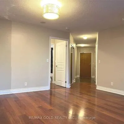 75,&nbsp;South Town Centre, Unionville, Markham