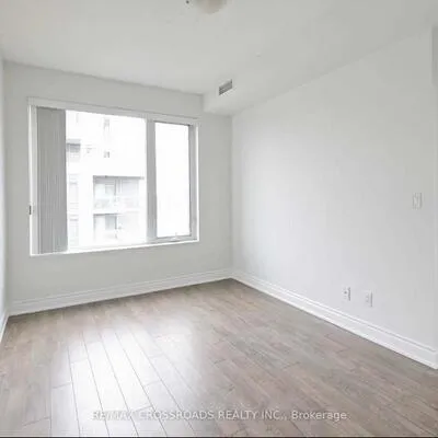 325,&nbsp;South Park, Commerce Valley, Markham
