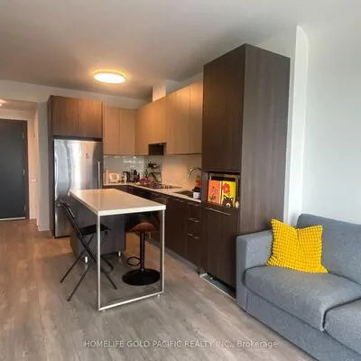 38,&nbsp;Water Walk, Unionville, Markham