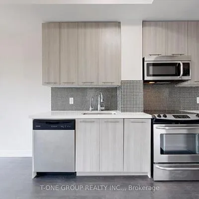 540,&nbsp;Bur Oak, Berczy, Markham