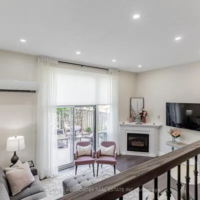 141, Clark, Thornhill, Markham