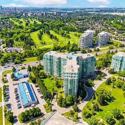 7805,&nbsp;Bayview, Aileen-Willowbrook, Markham