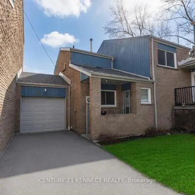 646,&nbsp;Village, Unionville, Markham