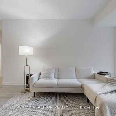 38,&nbsp;Simcoe Promenade, Unionville, Markham