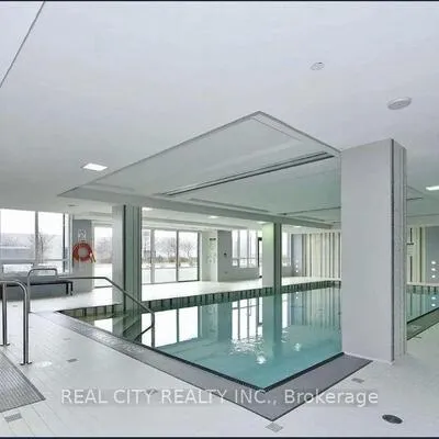 7167,&nbsp;Yonge, Thornhill, Markham