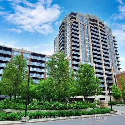 18,&nbsp;Uptown, Unionville, Markham