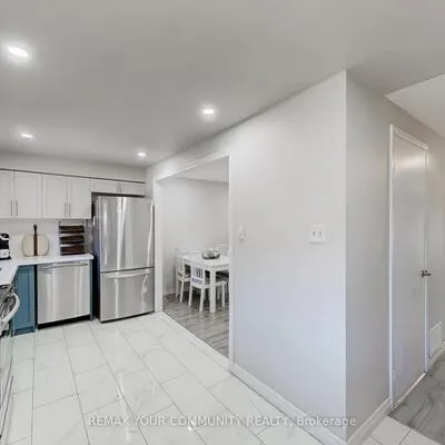 72,&nbsp;Ashglen, Unionville, Markham