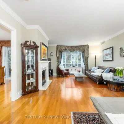 7071,&nbsp;Bayview, Bayview Glen, Markham
