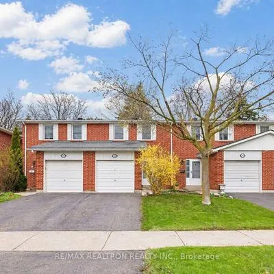 22,&nbsp;Porterfield, Aileen-Willowbrook, Markham