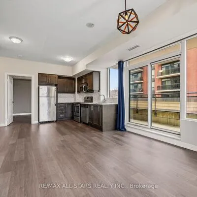 9500,&nbsp;Markham, Wismer, Markham