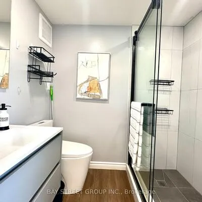 141,&nbsp;Clark, Thornhill, Markham