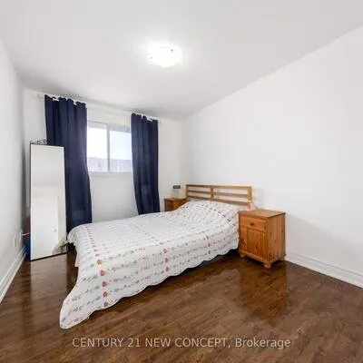 119,&nbsp;Henderson, Thornhill, Markham