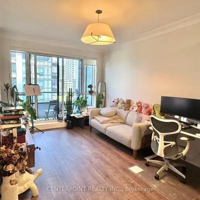 38,&nbsp;Water Walk, Unionville, Markham