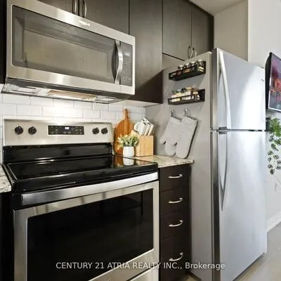 9560,&nbsp;Markham, Wismer, Markham