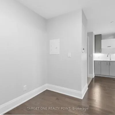 28,&nbsp;Uptown, Unionville, Markham