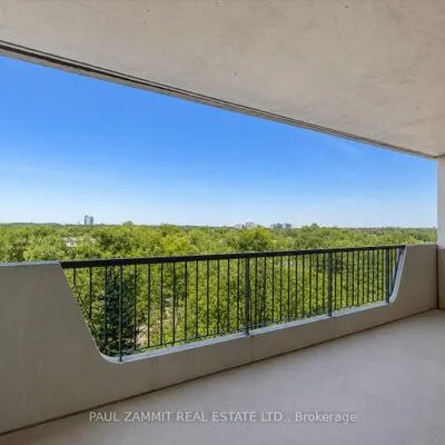 7811,&nbsp;Yonge, Thornhill, Markham