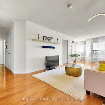 7805,&nbsp;Bayview, Aileen-Willowbrook, Markham