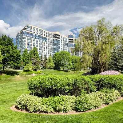 7805,&nbsp;Bayview, Aileen-Willowbrook, Markham