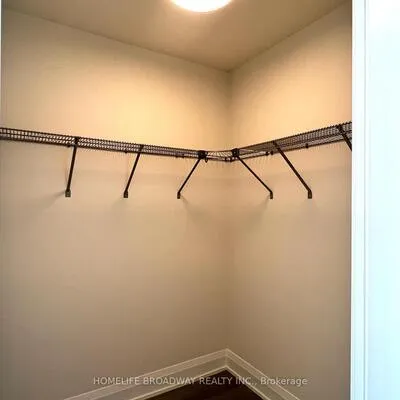 8,&nbsp;Water Walk, Unionville, Markham