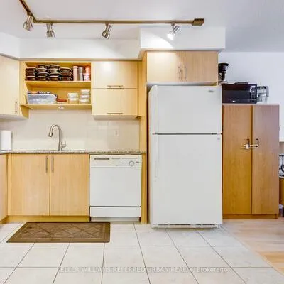 60,&nbsp;South Town Centre, Unionville, Markham