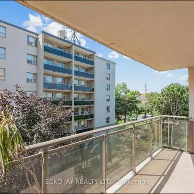 180,&nbsp;Dudley, Thornhill, Markham