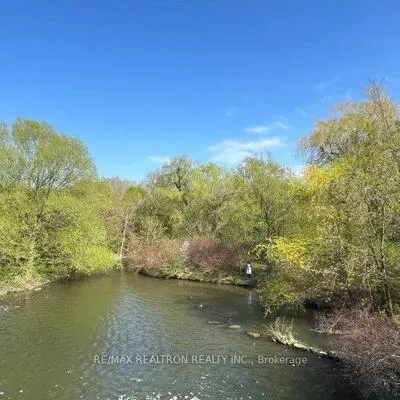 646,&nbsp;Village, Unionville, Markham