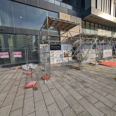 4015, The Exchange, City Centre, Mississauga