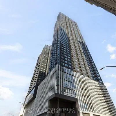 395, Square One, City Centre, Mississauga