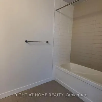 4055, Parkside Village, City Centre, Mississauga