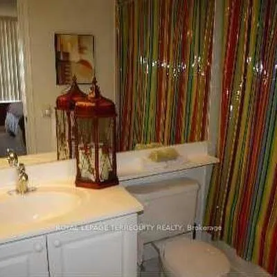 3888, Duke of York, City Centre, Mississauga