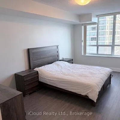 156,&nbsp;Enfield, City Centre, Mississauga
