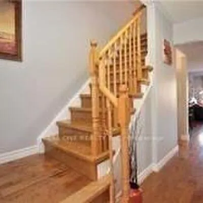 2945,&nbsp;Thomas, Central Erin Mills, Mississauga