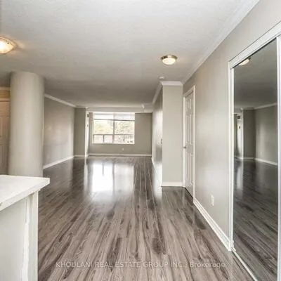 35,&nbsp;Kingsbridge Garden, Hurontario, Mississauga
