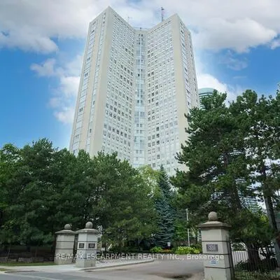 3650,&nbsp;Kaneff, Mississauga Valleys, Mississauga